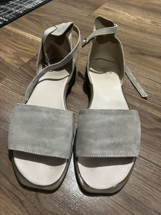 Босоніжки замш натуральні