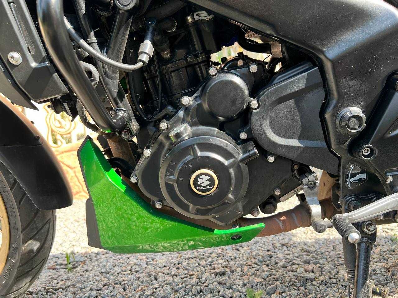Bajaj Dominar 400