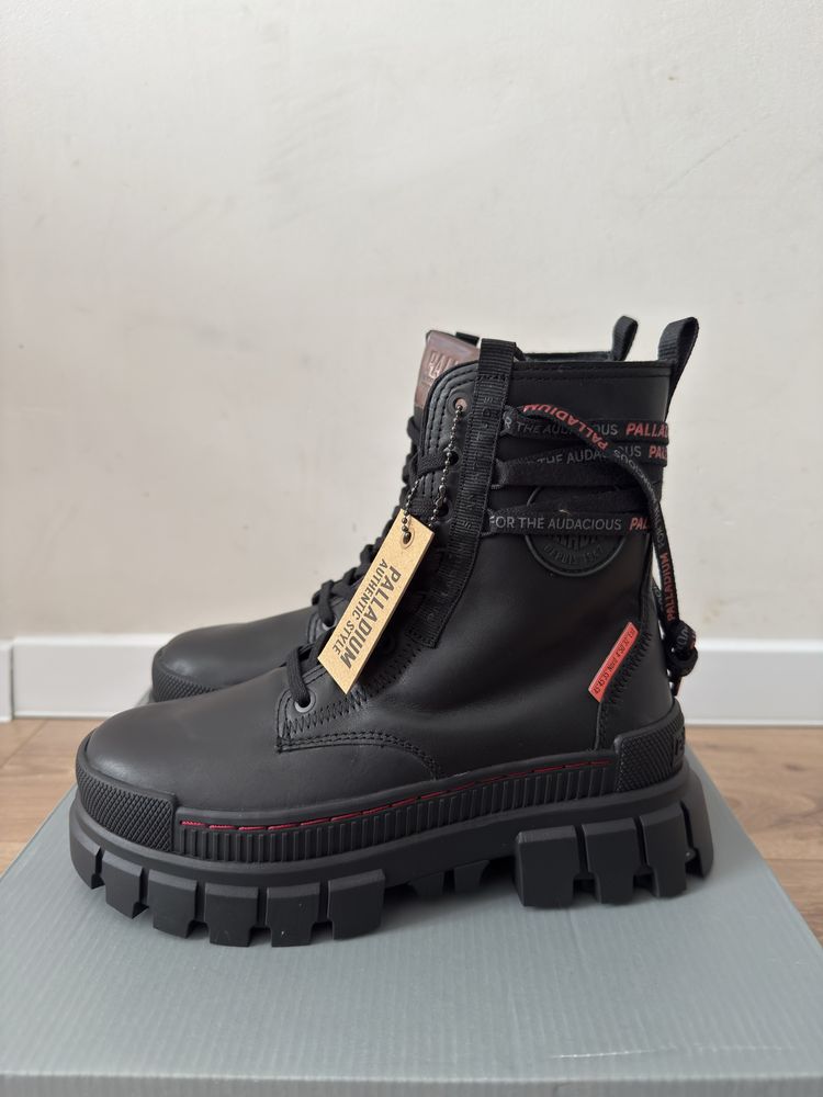 Botki trapery Palladium Revolt skóra naturalna