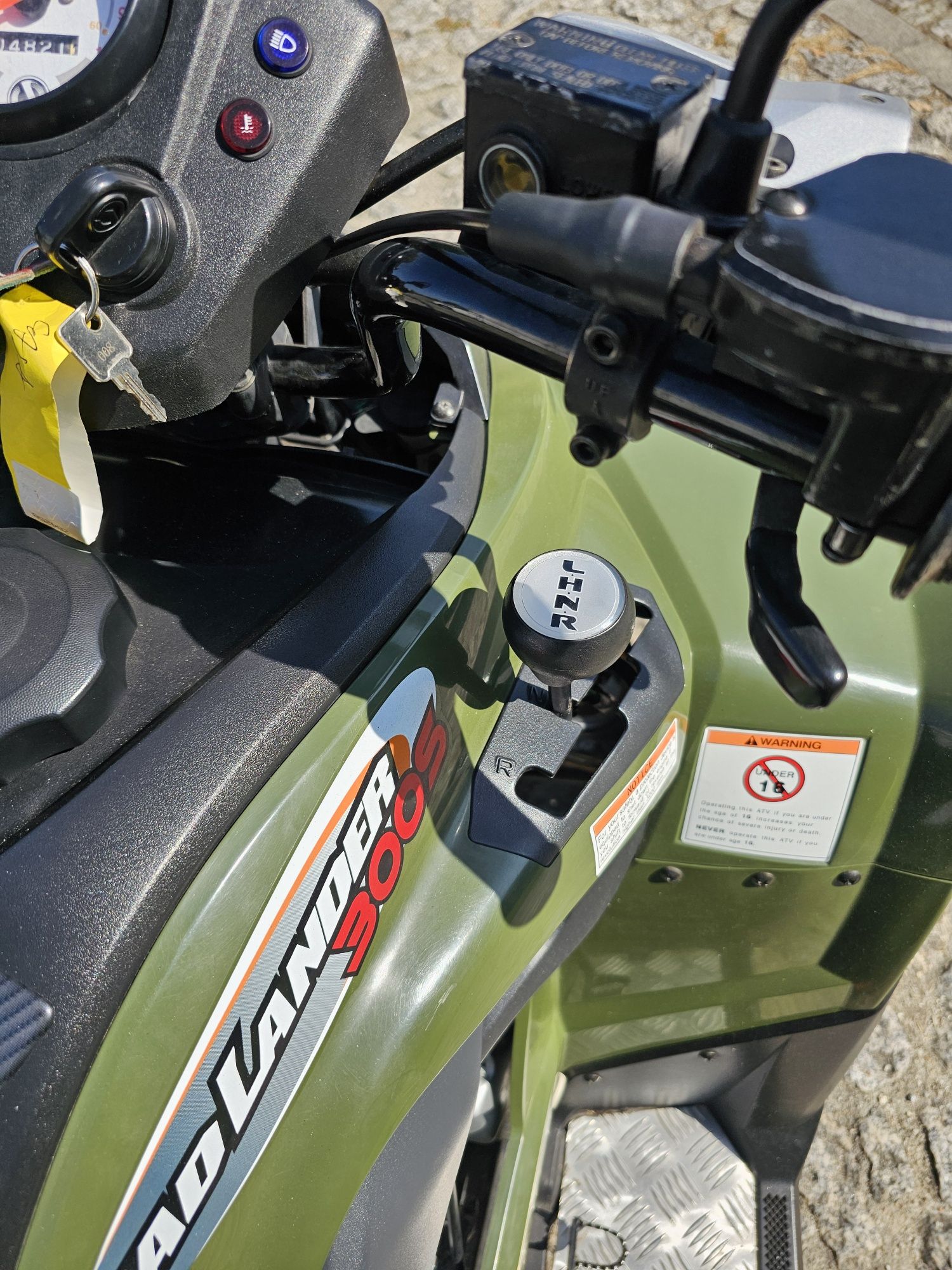 Moto4 SYM QUADLANDER 300