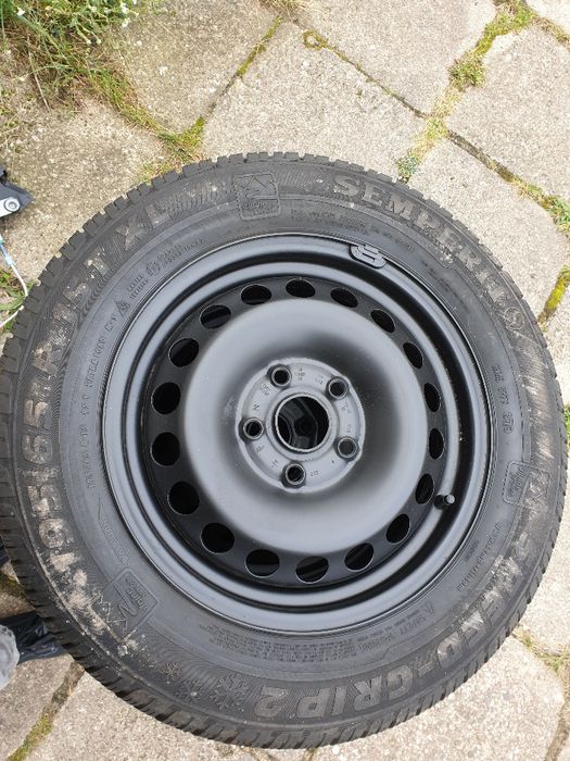 koła zimowe kompletne vw caddy 15r
