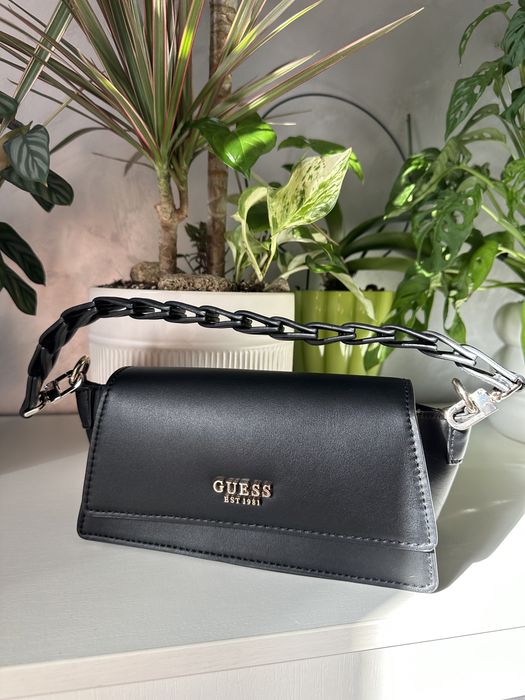 Сумка Guess