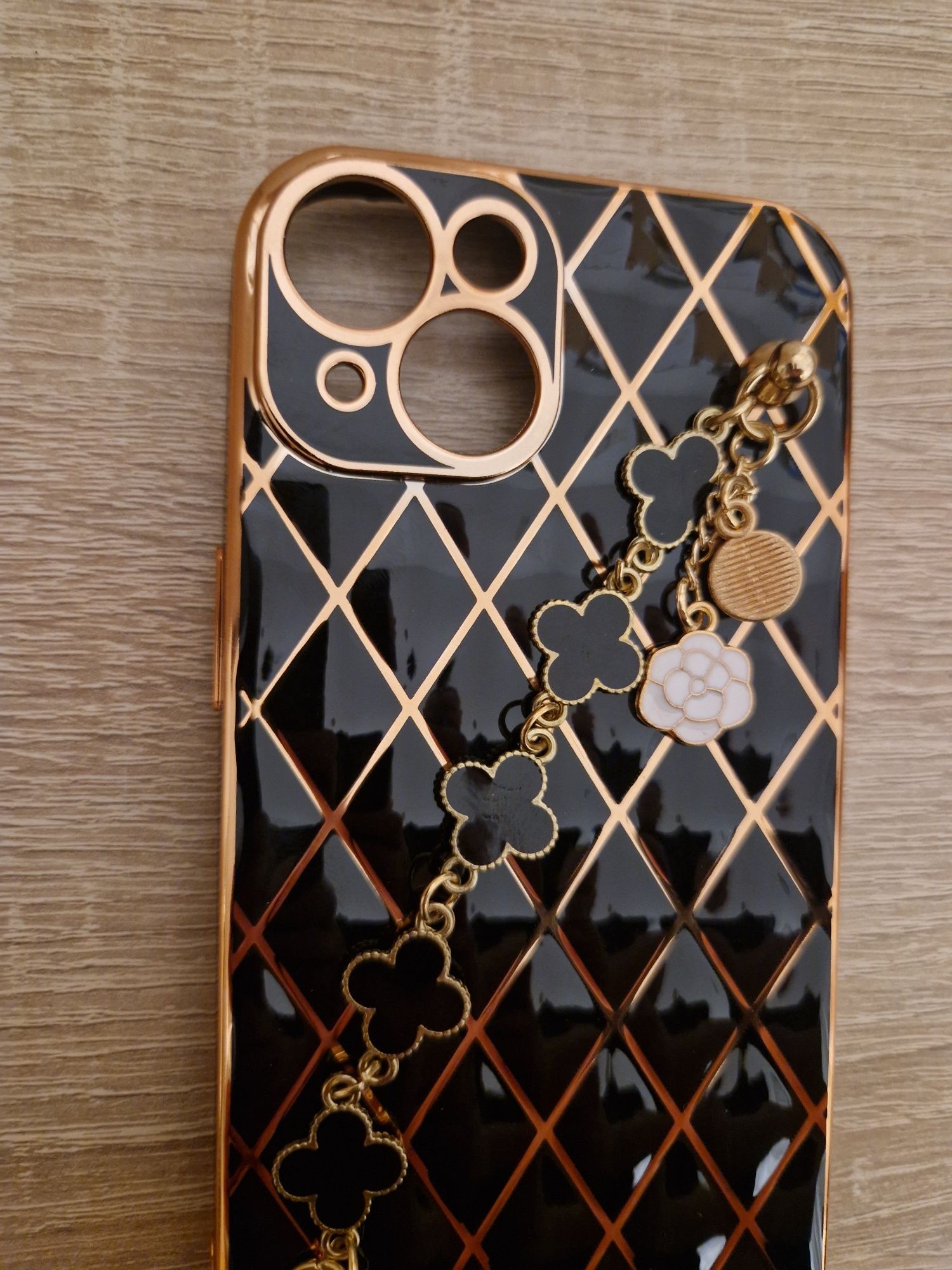 Etui Trend Case do Iphone 14 wzór 5 czarny