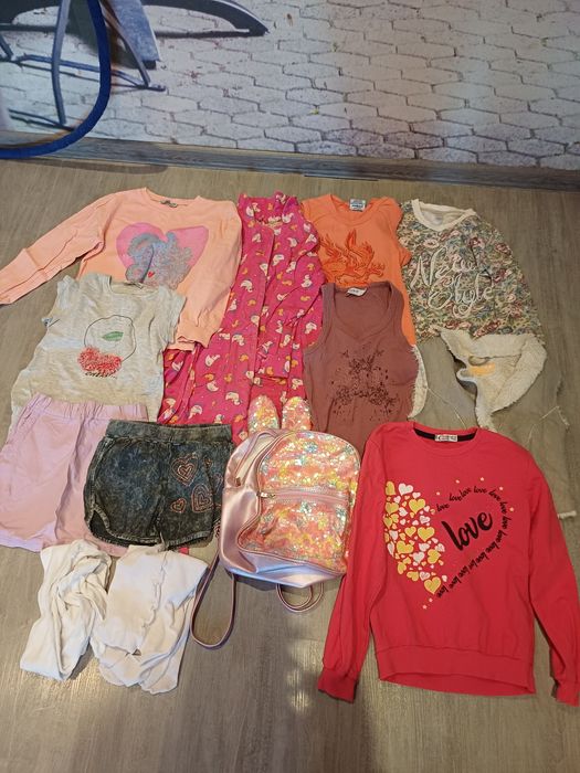 Пакет речей для дівчинки 122-134 см