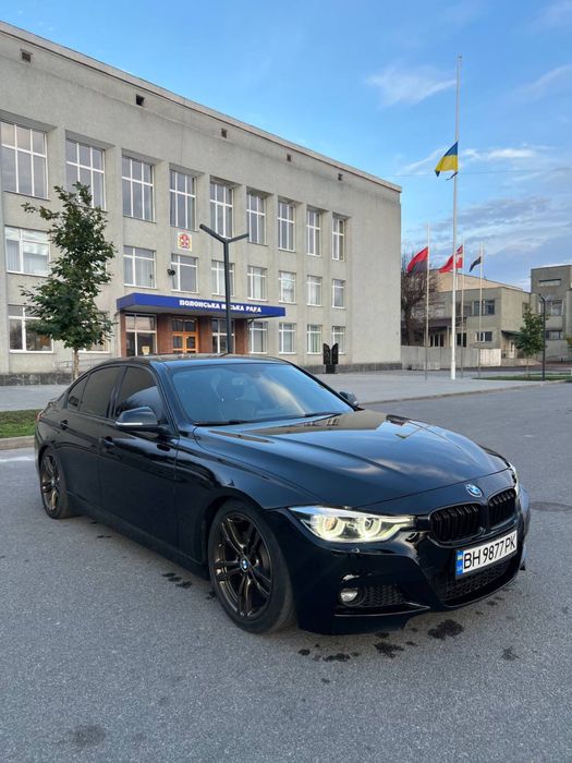 Продам bmw f30 328i 2015
