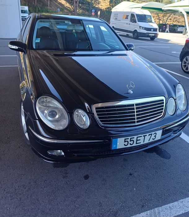 Mercedes Benz E  220 CDI Advanguard