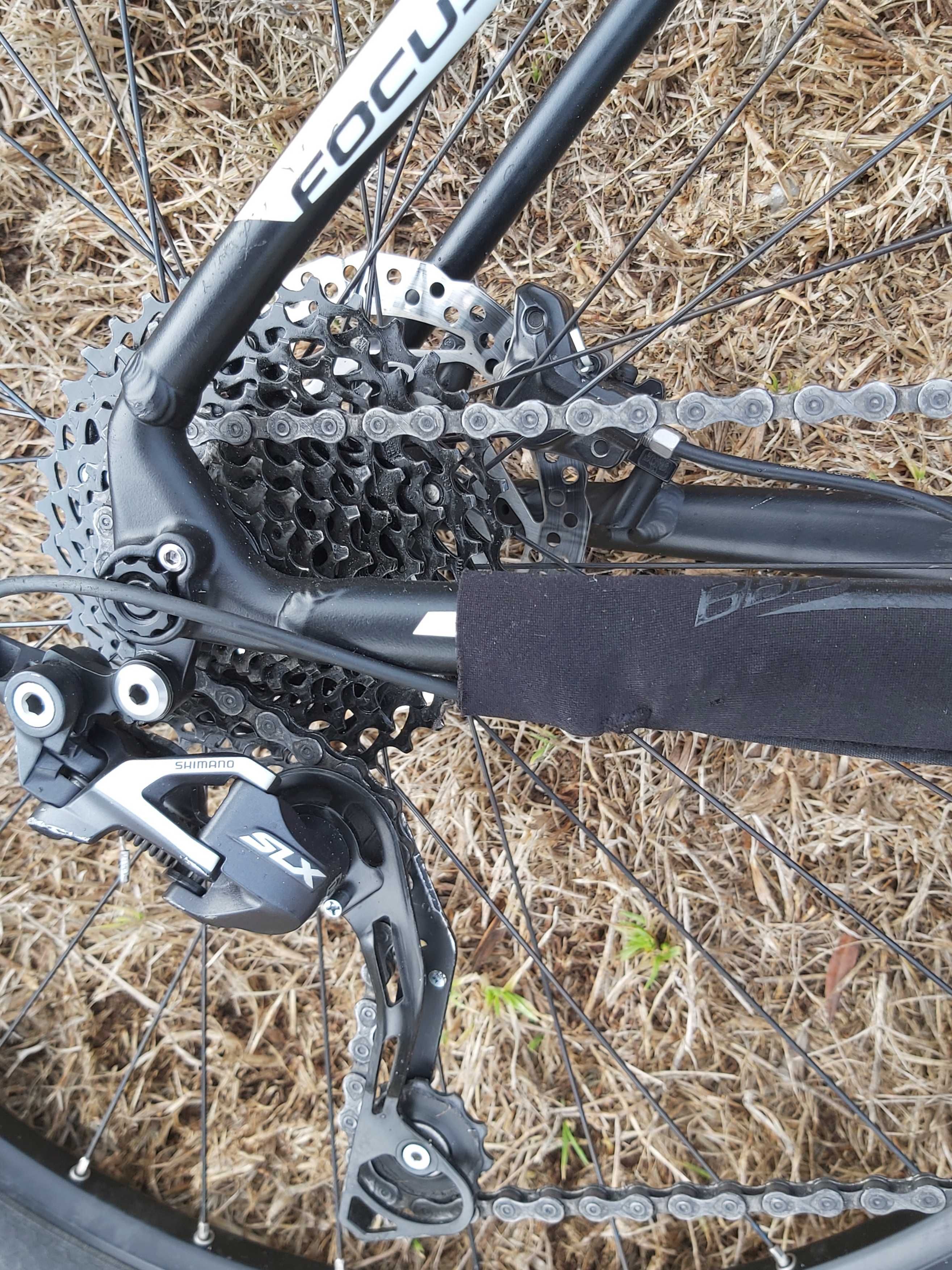 Bicicleta BTT FOCUS Black Forest 27,5