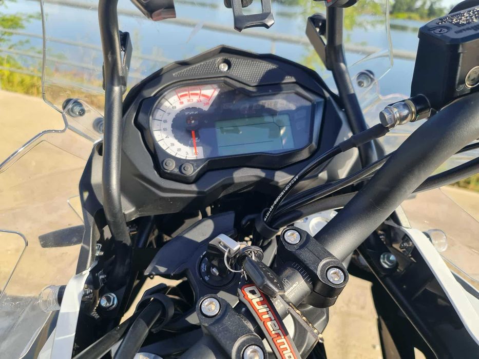 Benelli TRK 502 impecável!