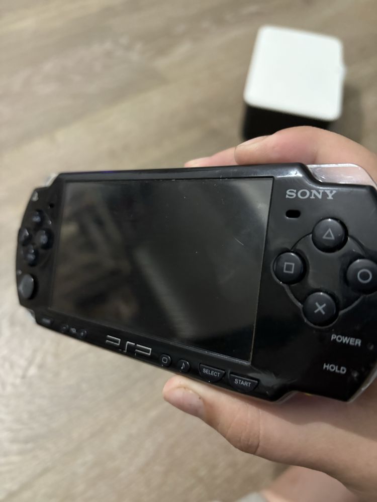 vendo PSP chipada