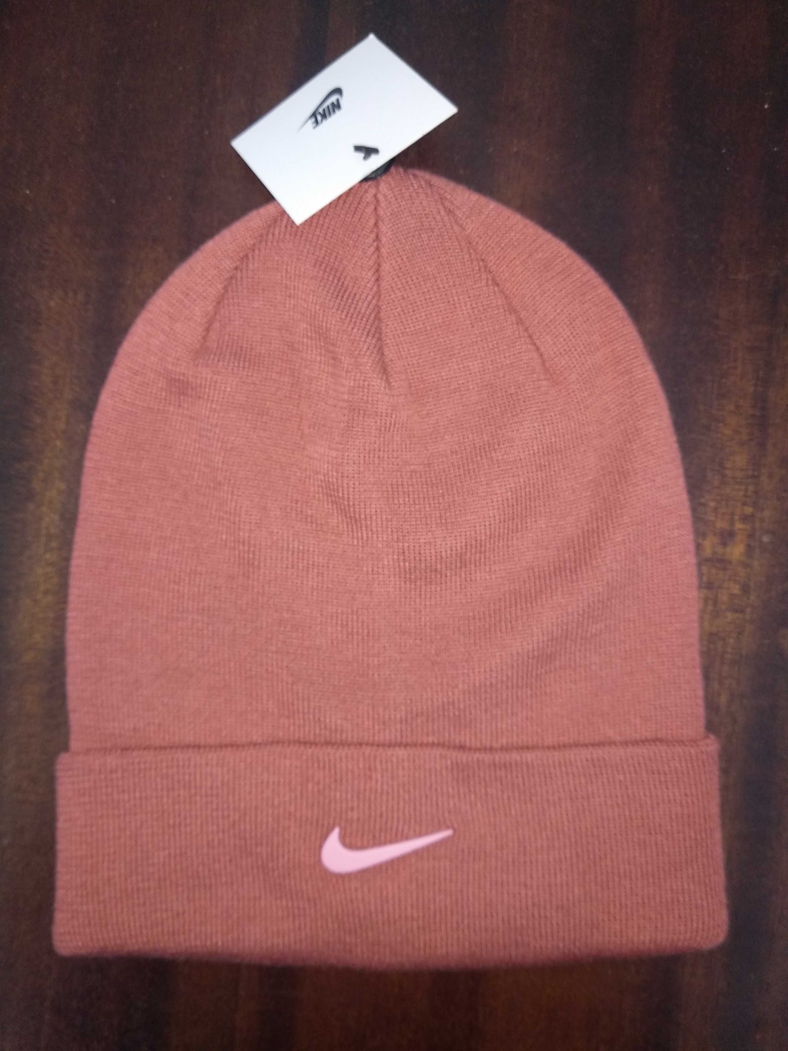 Gorro Bordeaux Nike Novo c/ Etiqueta