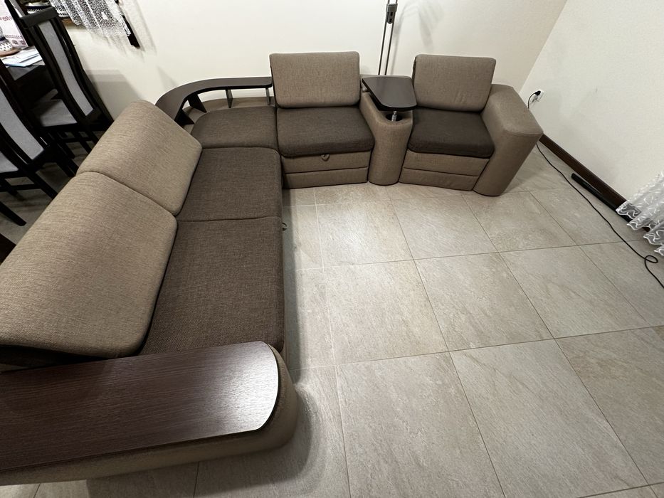 Narożnik modułowy z funkcją spania 280x250