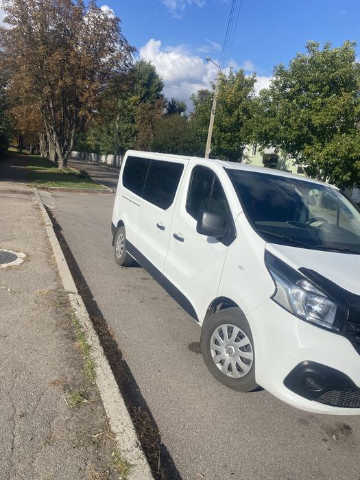 Продам авто Renault Trafic 2015 року