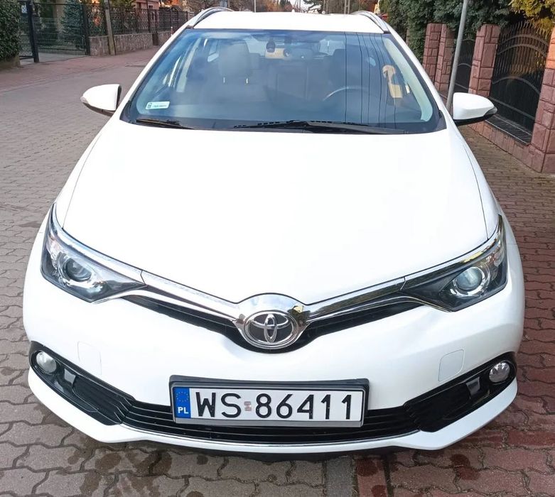 Toyota Auris Toyota Auris 1.6 D-4D Touring Sports Comfort