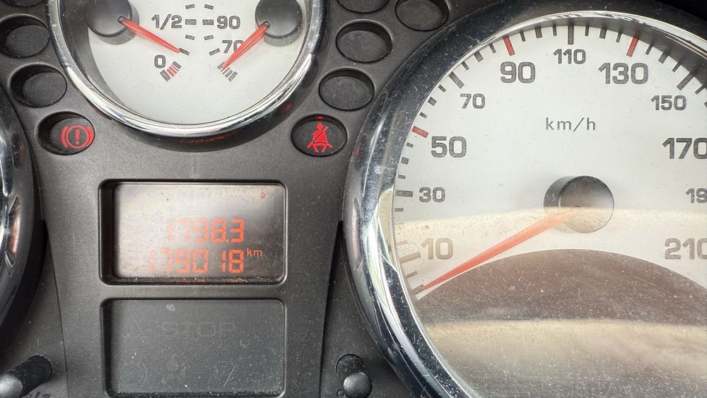 Peugeot 207 CC 1.6 HDI 2009