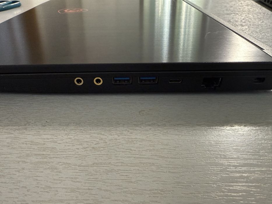 Laptop Gameingowy MSI Thin GF63 GTX 3050 1TB Dysk