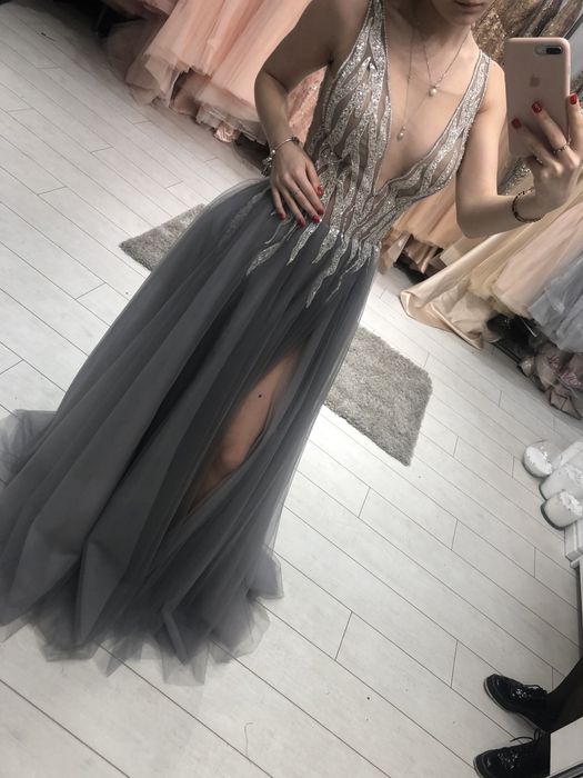 Вечірня сукня, сукня для випускного