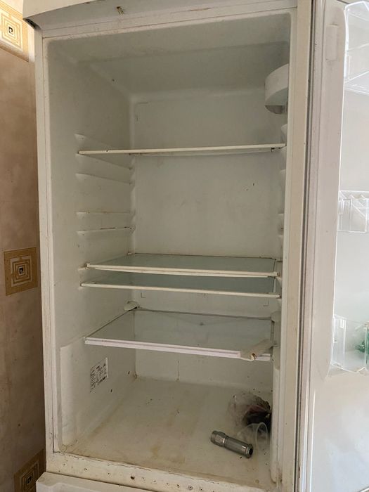 Холодильник рабочий