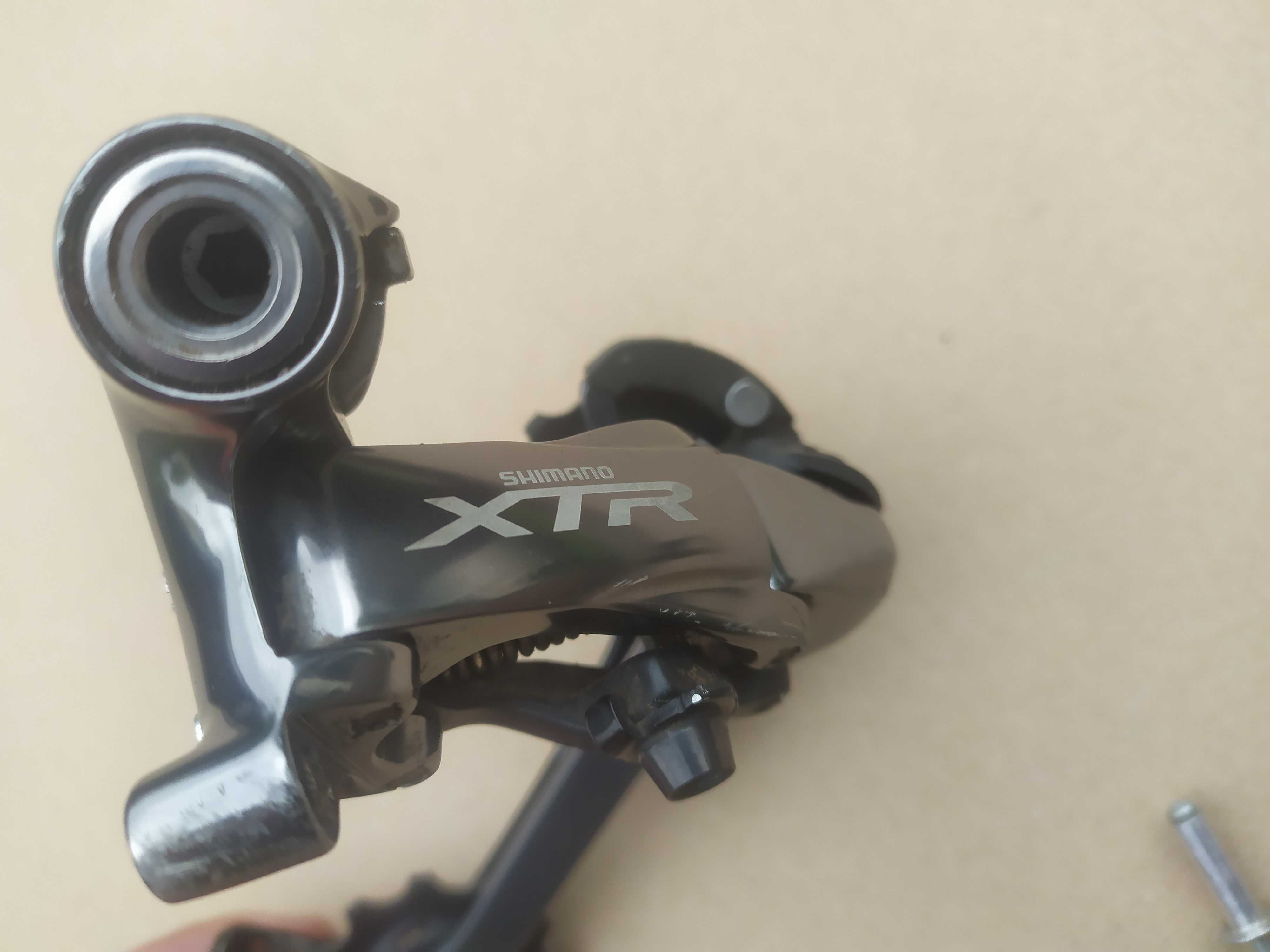 Przerzutka Tył Shimano Deore XTR RD-M960 Odwrotna Sprężyna