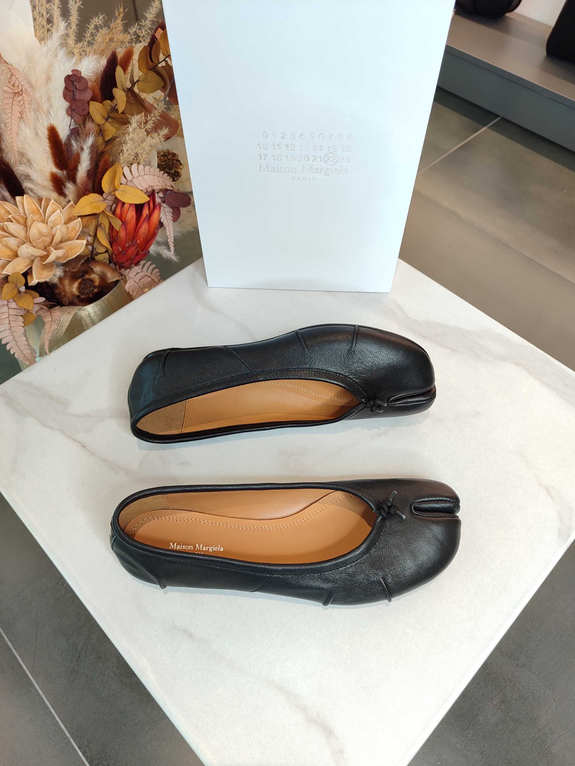Балетки Maison Margiela Tabi Ballet Flats Black