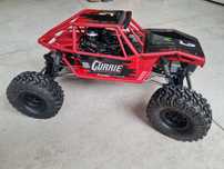 Axial capra 1.9 4WS 1:10 RTR Powystawowy