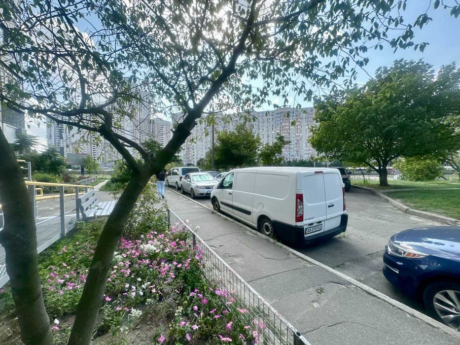 Топ локація! Григоренко 27 Продаж комерція с бізнесом