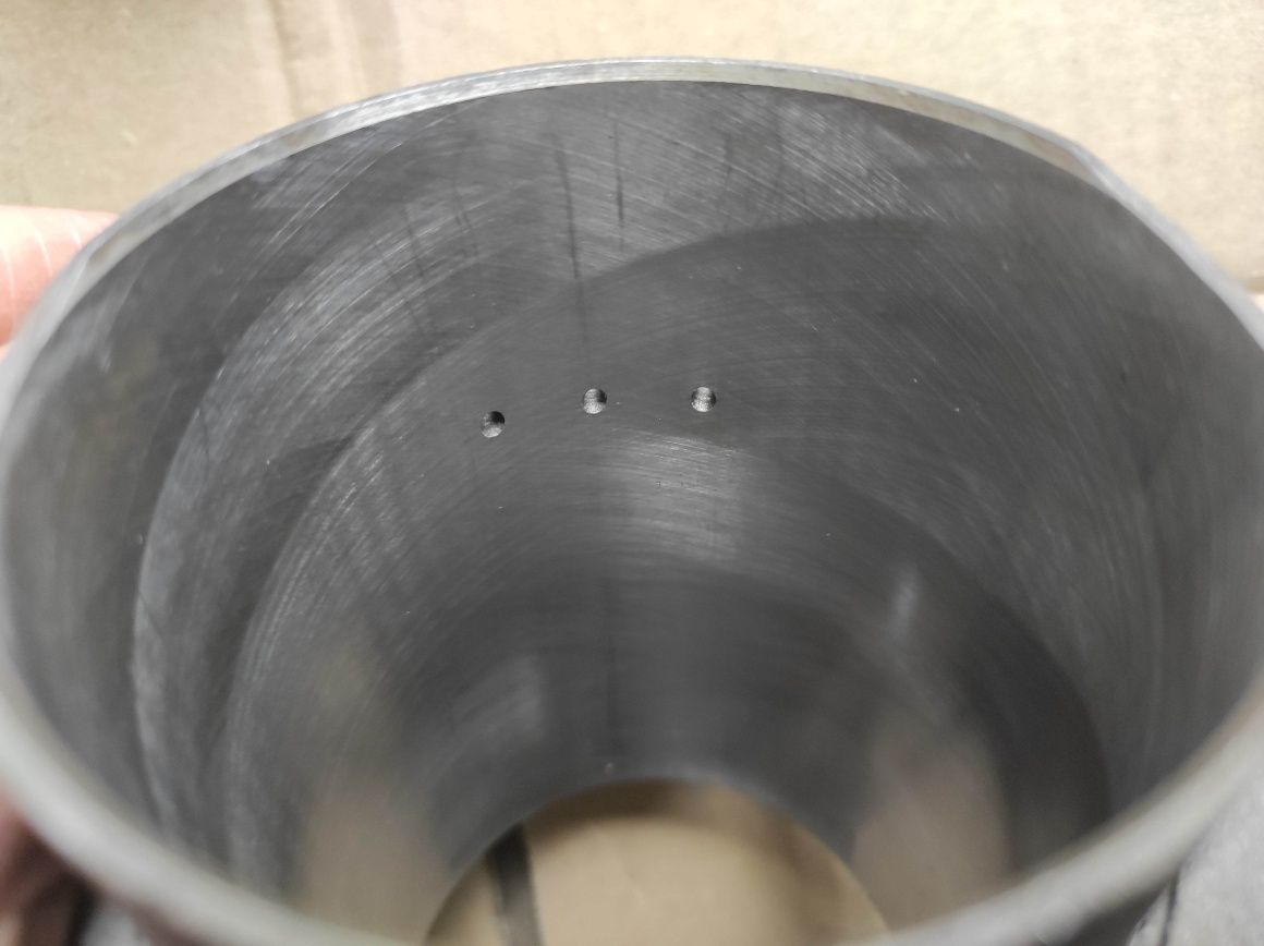 Komplet cylindry + tłoki wypukłe + pierścienie Ural benzyna E95