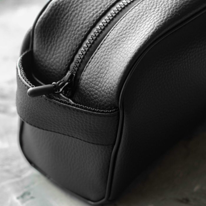 Мужская дорожная косметичка-несессер ERNIE из экокожи для путешествий