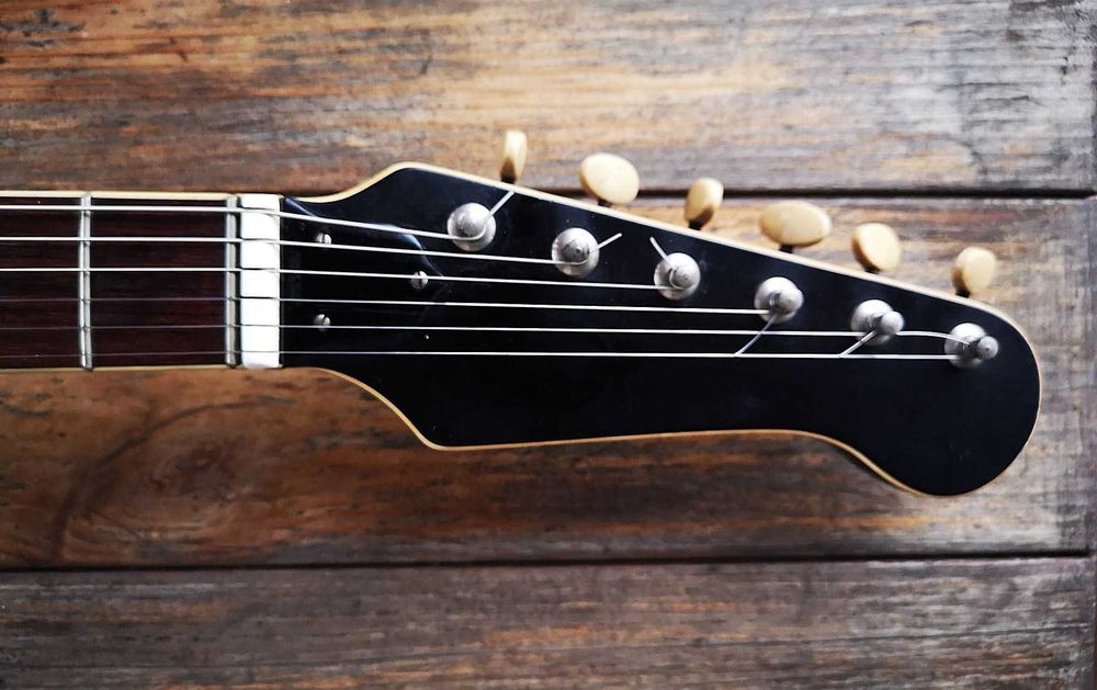 Eko 500/V4 1963 Red Sparkle / Mother of Pearl *RARA*