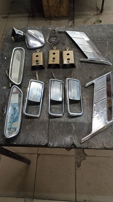 Продам хромированные детали газ 24