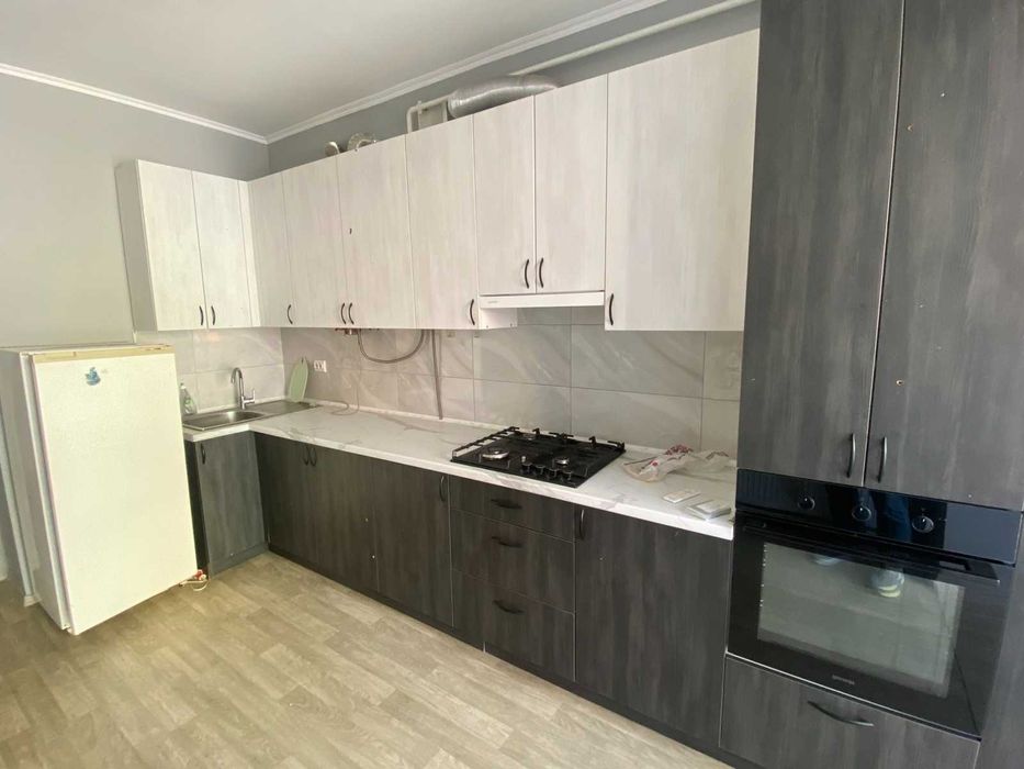 Продам простору Євро2 кімнатну квартиру з ремонтом. Оф.2%.Без комісії!