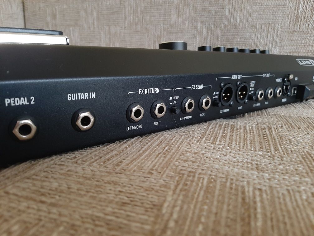 Гітарний процесор Line 6 Firehawk