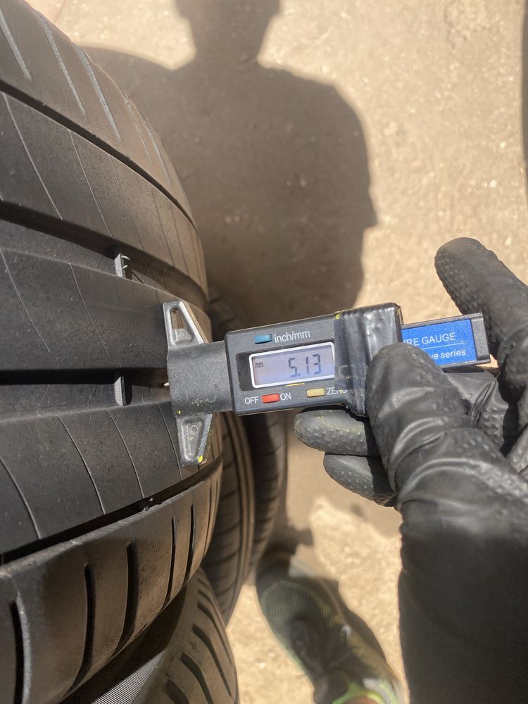 Автошини MICHELIN 235/55R17 Резина,Колеса,Гума,Скати, Шини)