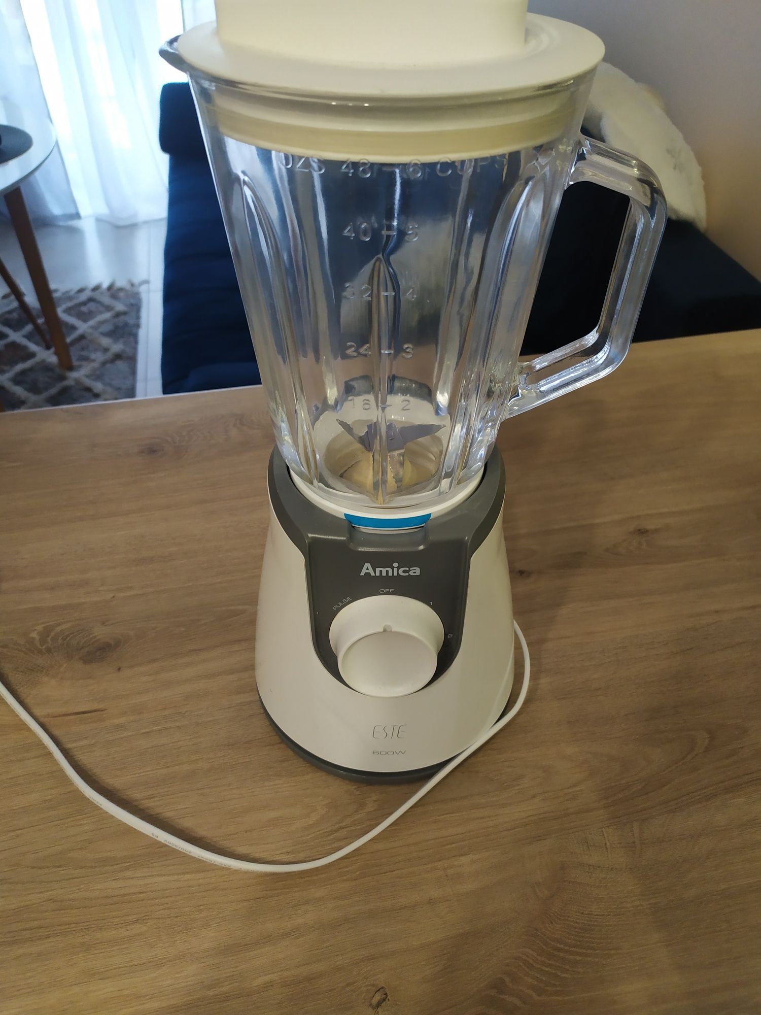 Blender kielichowy Amica