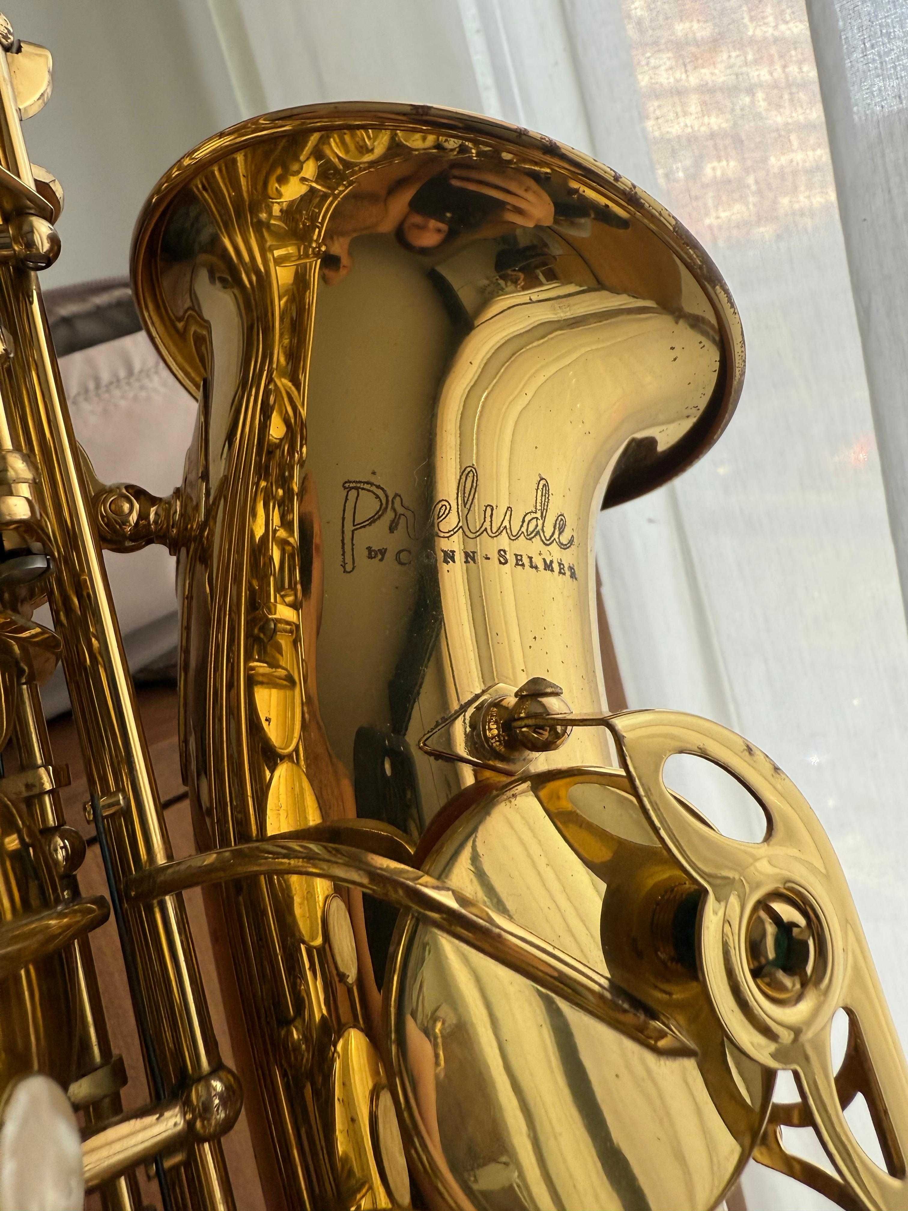 Saxofone Alto Conn Selmer Prelude com Estojo