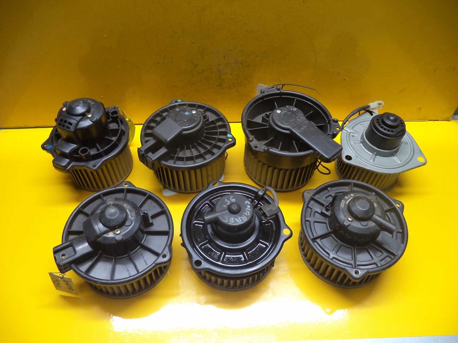 Мотор вентилятор моторчик печки Daihatsu