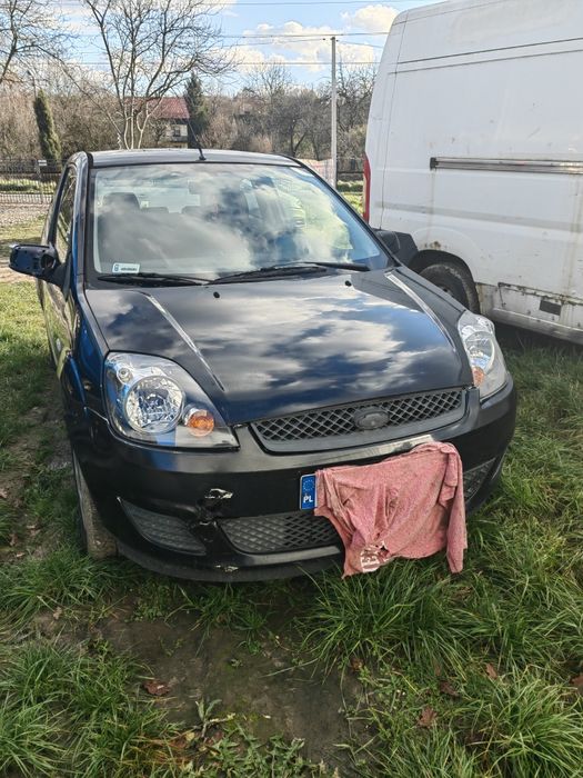 Ford fiesta mk 6 1.4 benzyna w całości lub na części