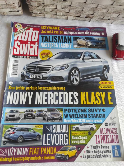 Czasopismo Auto Świat WYSZUKAJ POJAZD 29/2015 Tivoli Venga XC90 Levorg