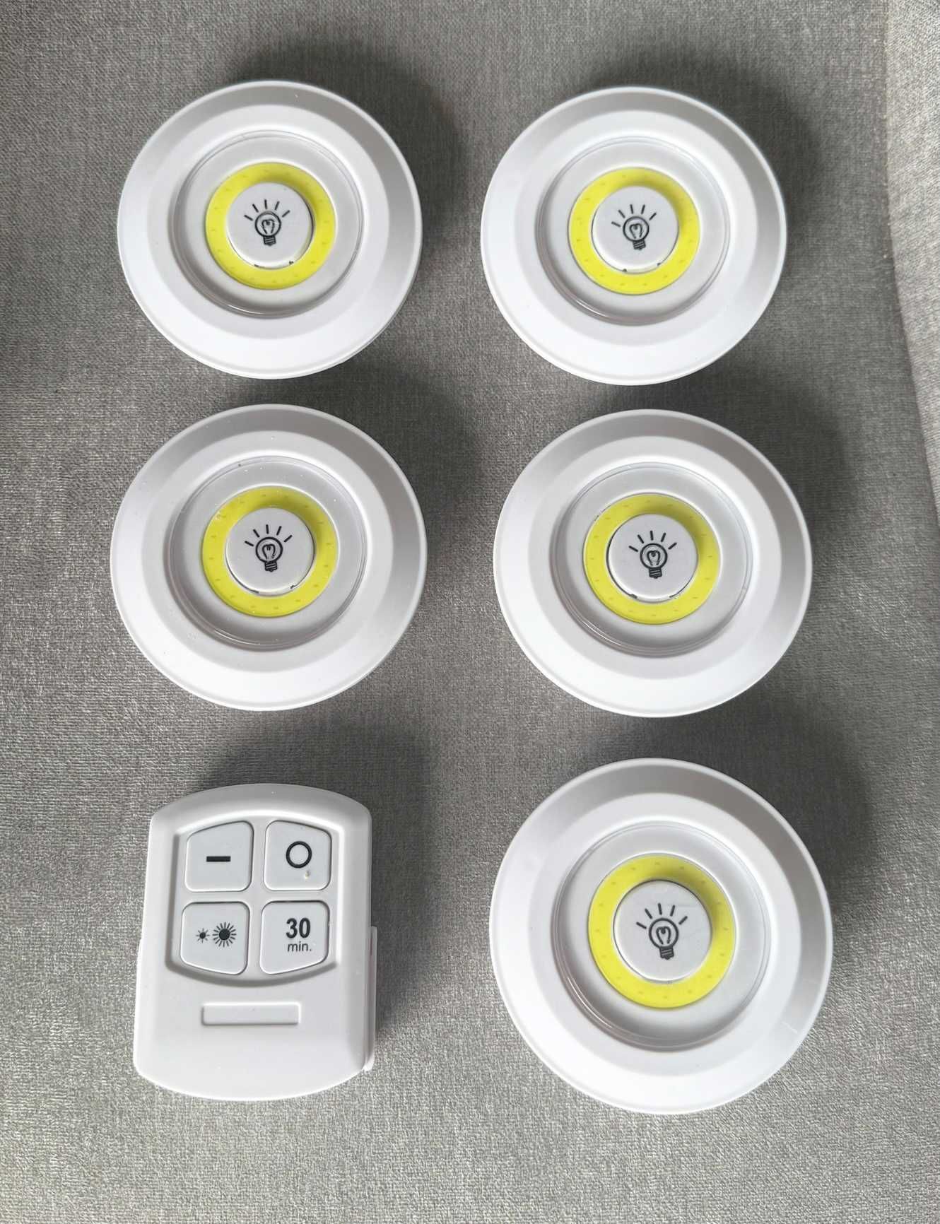 5 luzes LED mais comando remoto