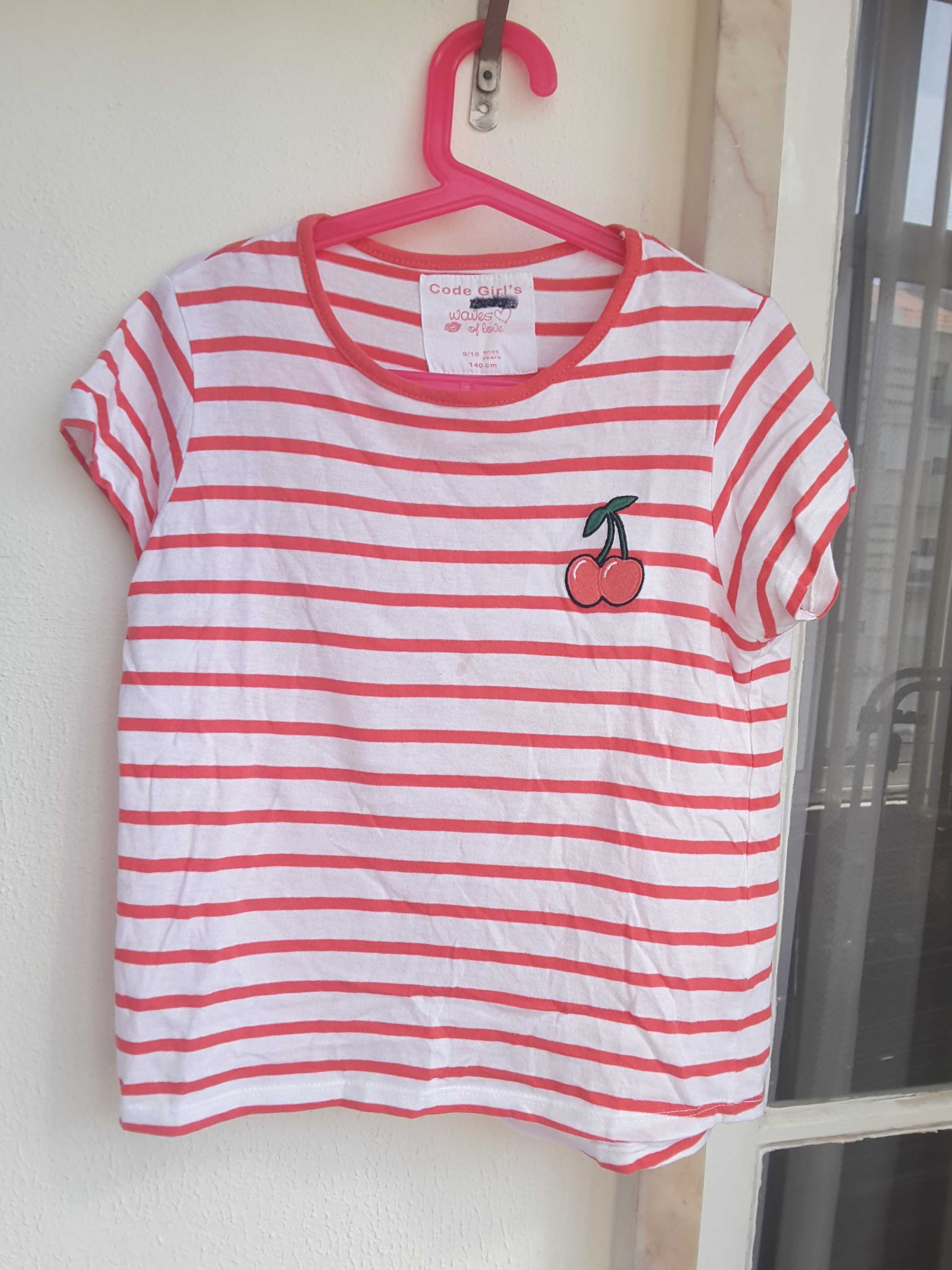 T-Shirt de Menina (com defeito) - 9/10 Anos