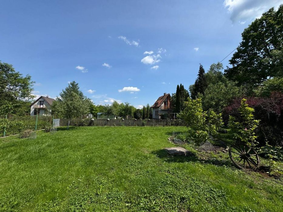 Терміново продається будинок з ремонтом у с. Дібрівки