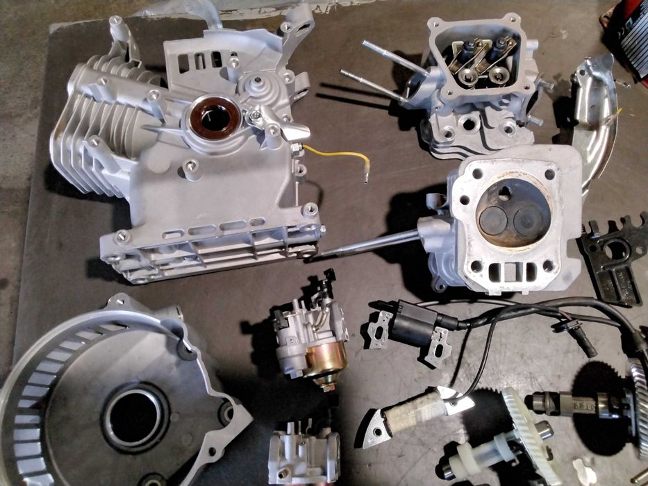 czesci silnik agregat zageszczarka itp