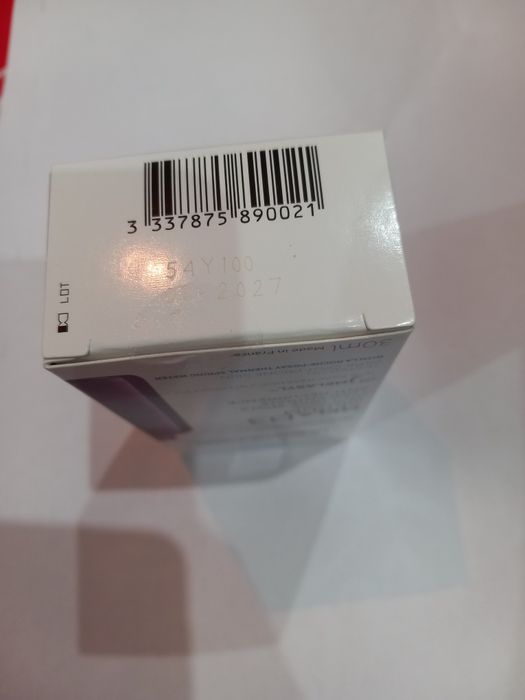 Nowe serum do twarzy La roche posay 30 ml mela B 3