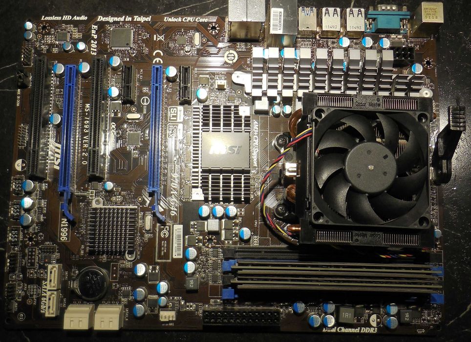 MSI 970A-G46 + AMD 8 Core FX-8350 8 x 4 GHz + DDR 3 16GB