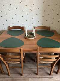 Кухонний комплект стіл і стільці