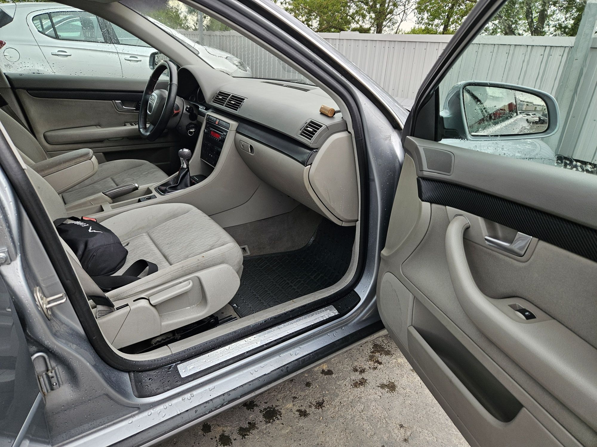 Audi A4 B7 2005 рік 2.0TDi для військових