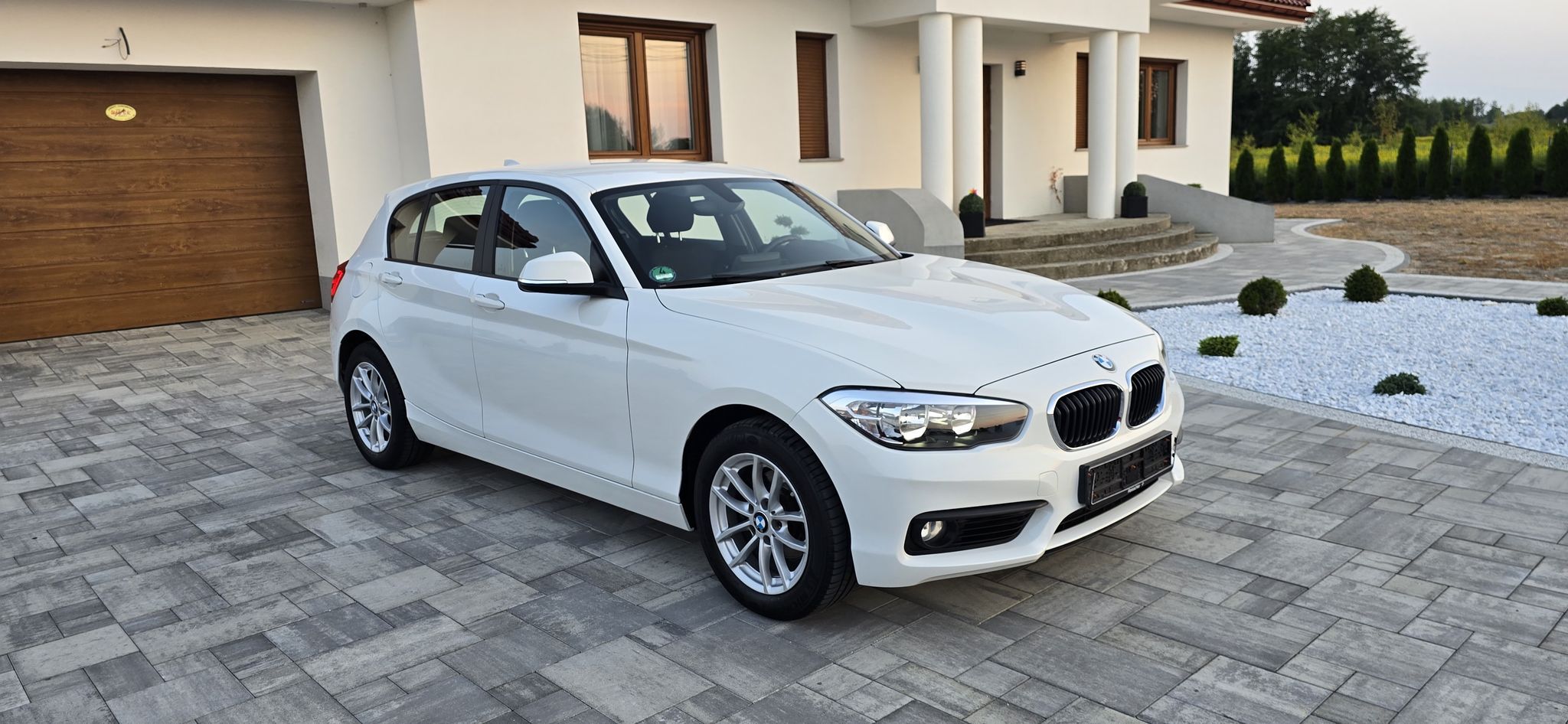 BMW Seria 1 1.5 Benzyna 136 KM Automat Sprowadzona z Niemiec