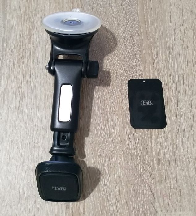 Suporte de telemóvel magnético auto