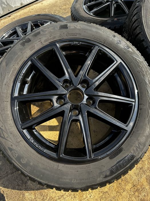 Диски 5/112 R16 +Зимові шини Volkswagen Touran Golf Passat Audi Skoda