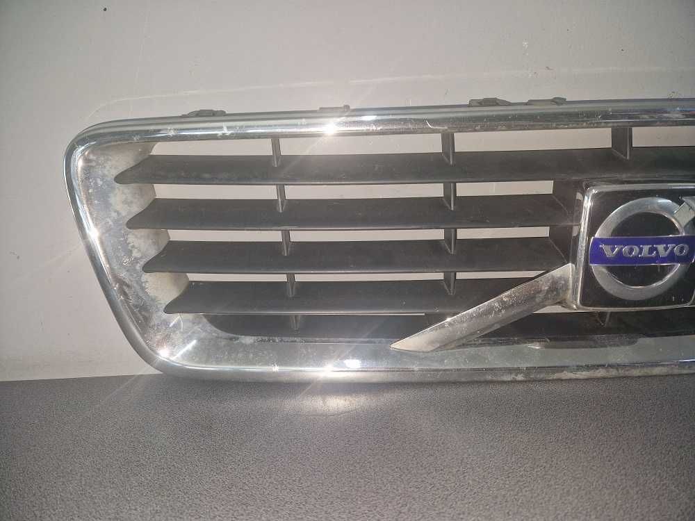 Volvo C30 Atrapa Grill Zderzaka