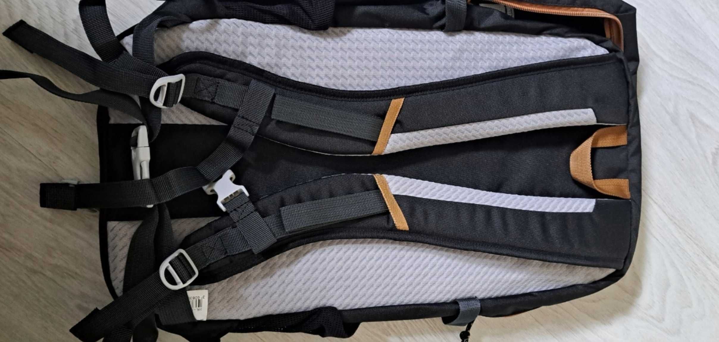 2w1 Mocny plecak Turystyczny 30L + pled piknikowy 170x140 Kempingowy